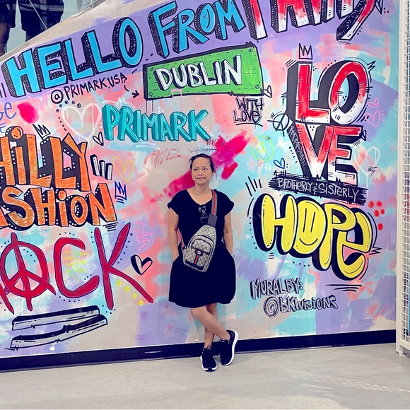 Meet your Posher, Roselle - Picture 1 of 1